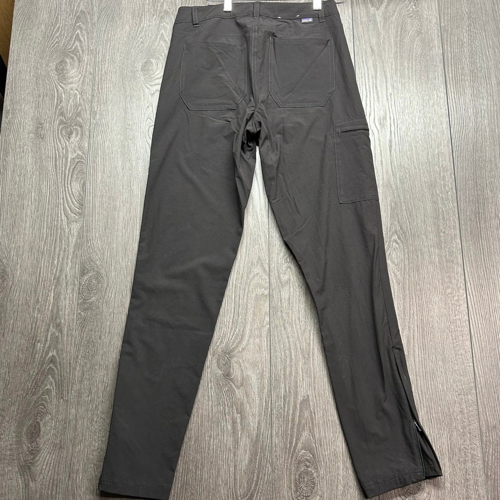 Patagonia Womens Black Technical Hiking Pants Size 4 Zippered Ankle Cargo Pocket